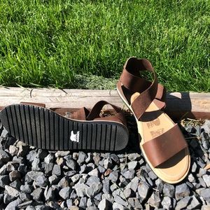 Sorel Woman’s Ella Sandal - Brand New!